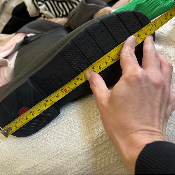 Hunter Original Refined Insulated Wave Texture Tall Wellies Size 7 rain boot - Picture 15 of 16